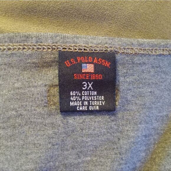 Long sleeve key-hole neck top. Small 3X. US POLO ASSN - Picture 5 of 5